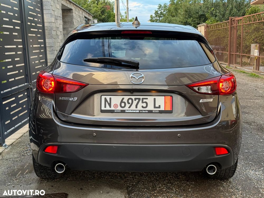 Mazda 3 SKYACTIV-G 120 NAKAMA - 37