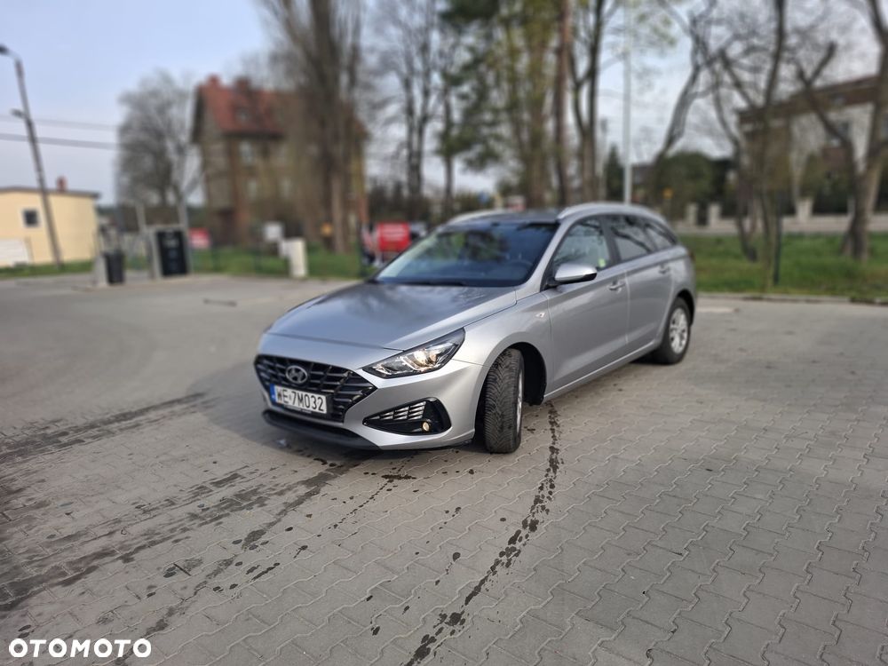 Hyundai i30 1.0 T-GDI Classic + - 8