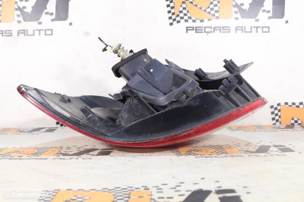 Farolim Direito Volkswagen Golf Vi (5K1)  Farolim Direito Do Chassi Vw - 4