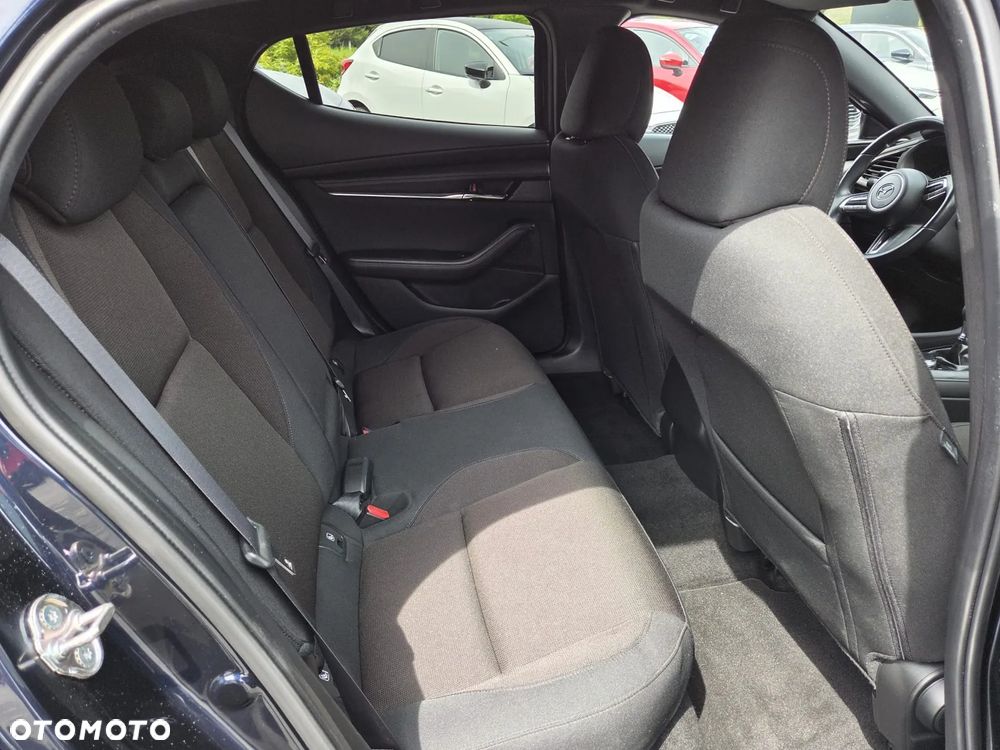 Mazda 3 2.0 mHEV Hikari - 36