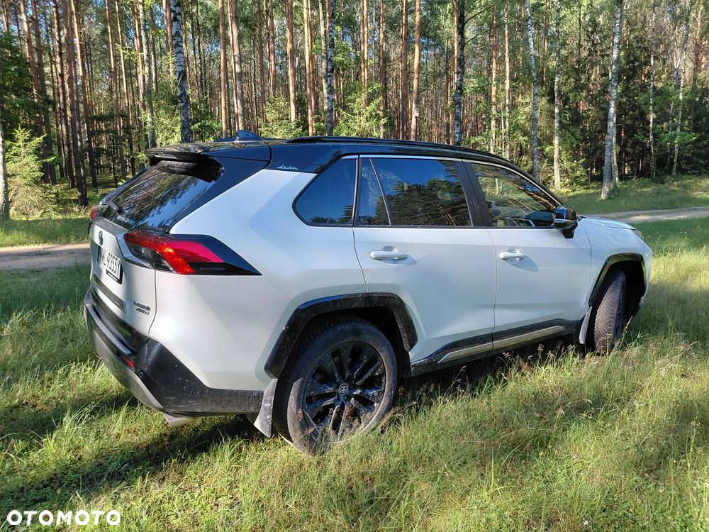 Toyota RAV4 - 12
