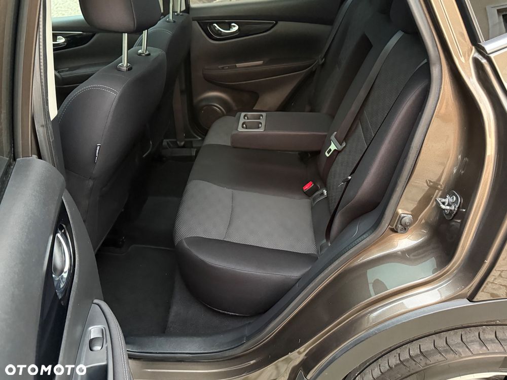 Nissan Qashqai 1.6 DIG-T 360 - 26