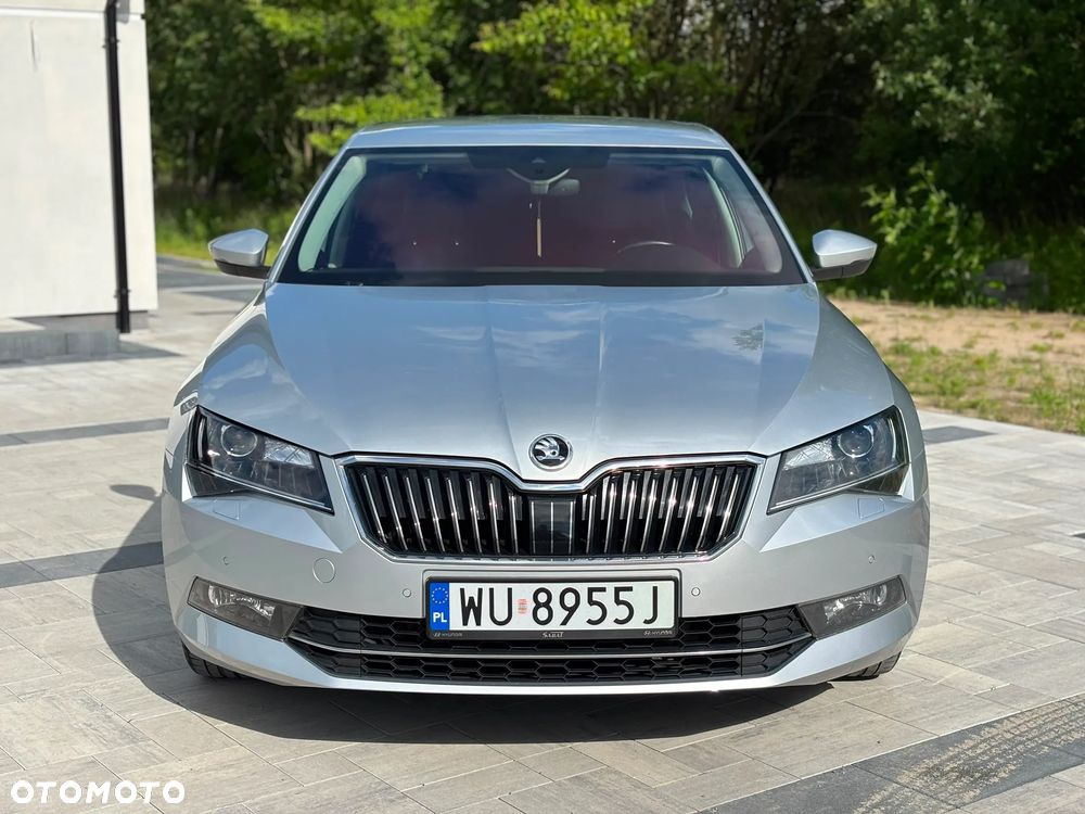 Skoda Superb 2.0 TDI Style - 17