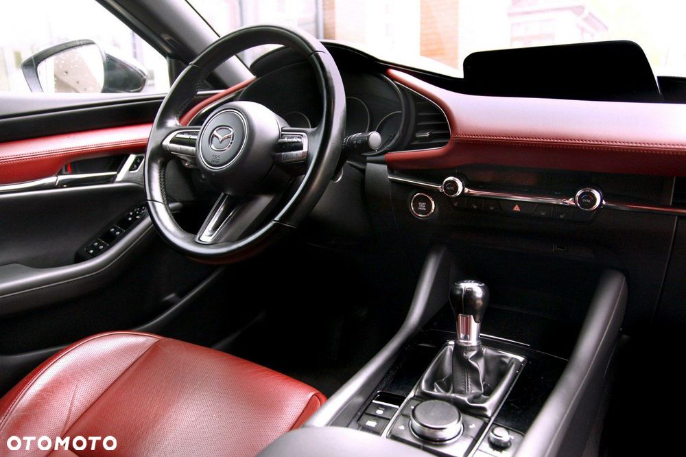 Mazda 3 - 16