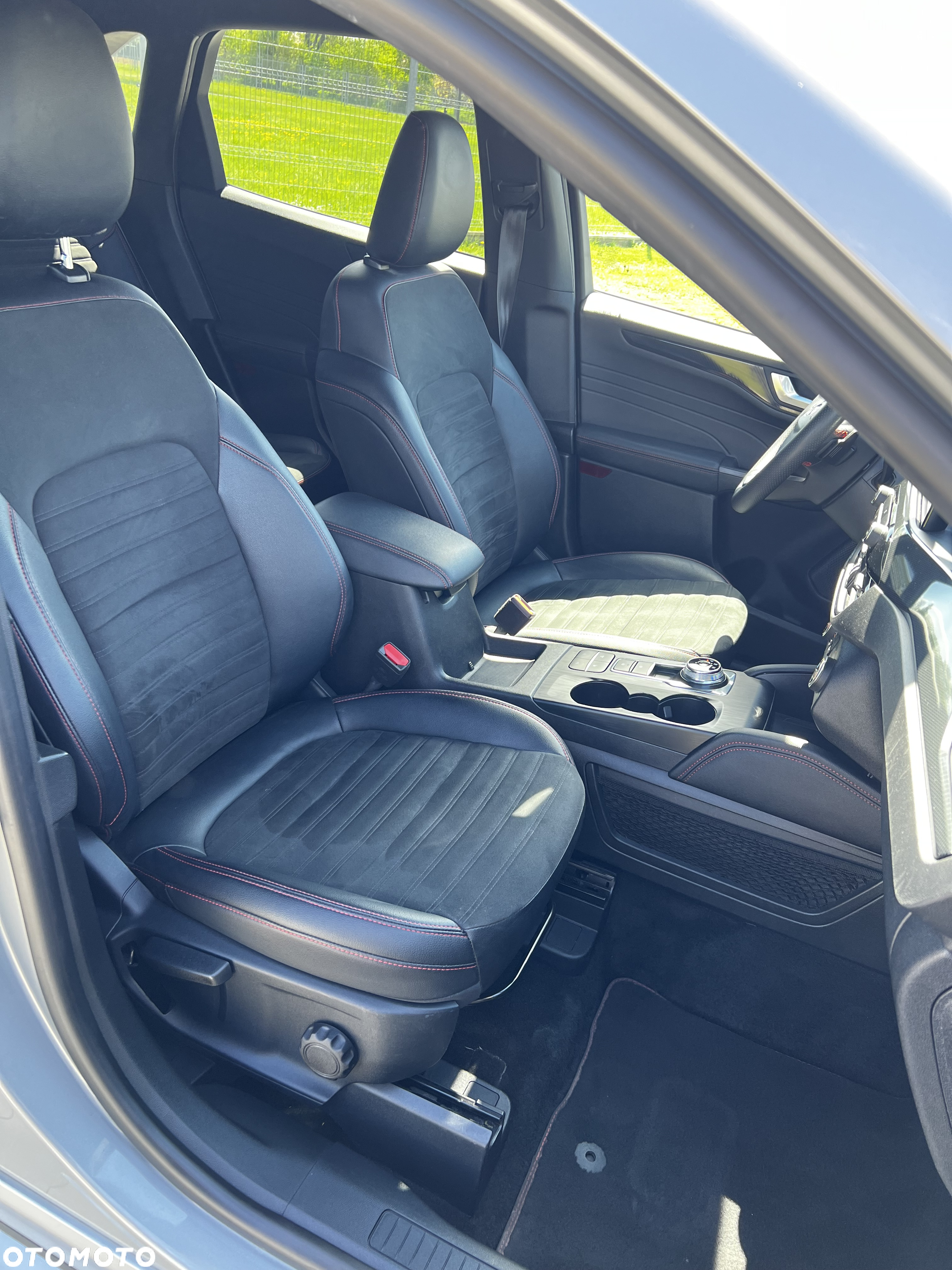 Ford Kuga 1.5 EcoBlue FWD ST-Line - 18