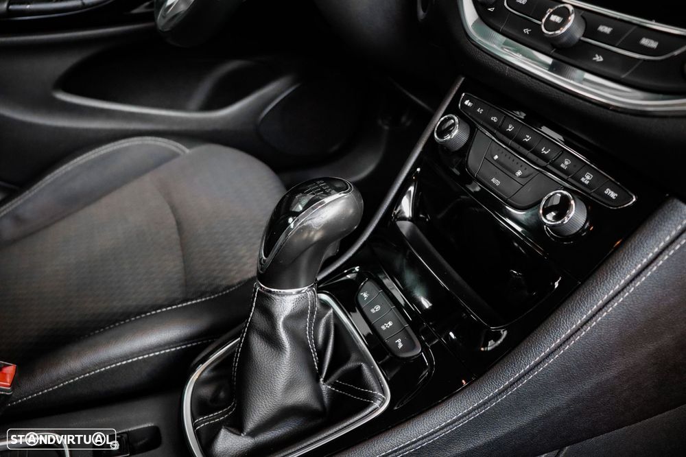 Opel Astra 1.6 CDTI Innovation S/S - 26