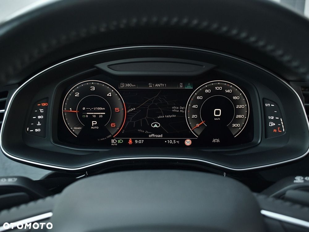 Audi Q8 - 11