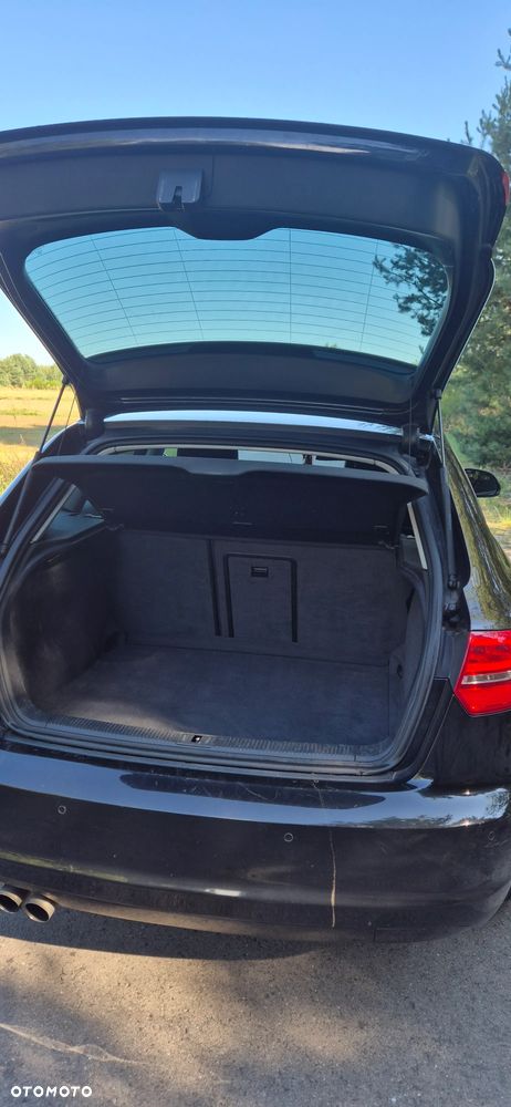 Audi A3 Sportback 2.0 TDI DPF quattro Ambition - 5
