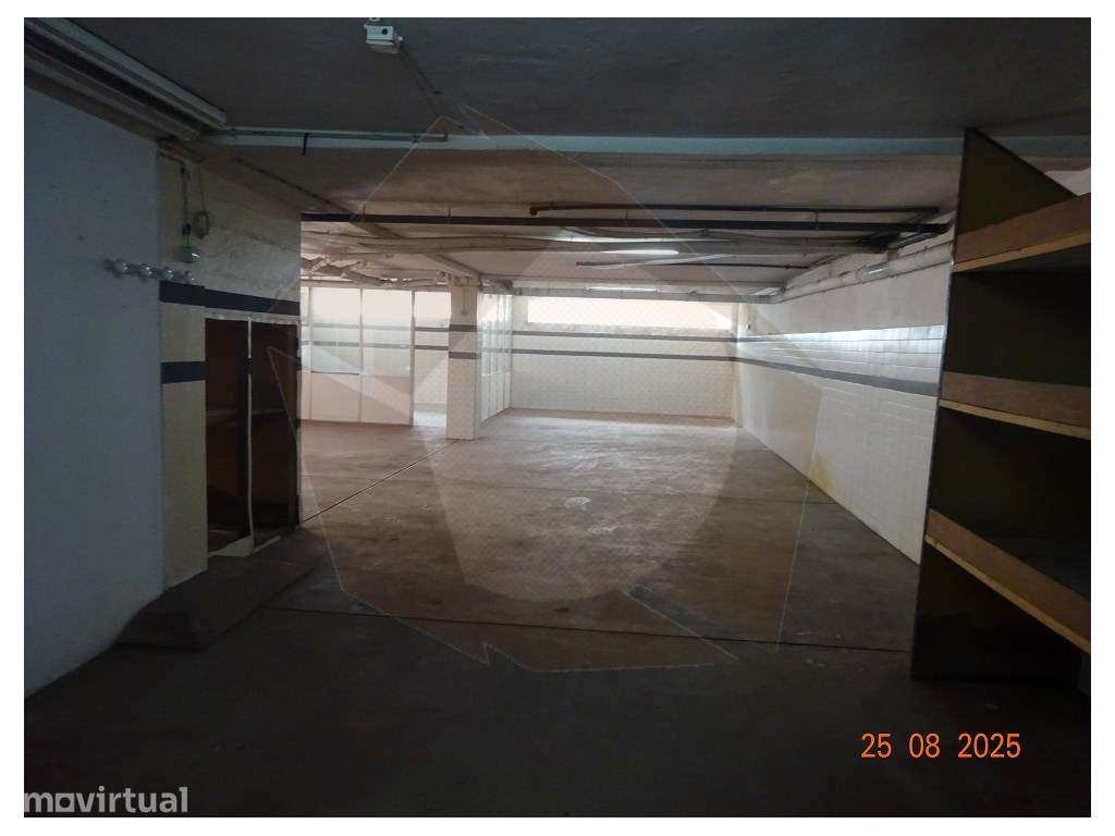 GARAGEM / ARMAZÉM - PORTO (CENTRO) - Grande imagem: 3/6