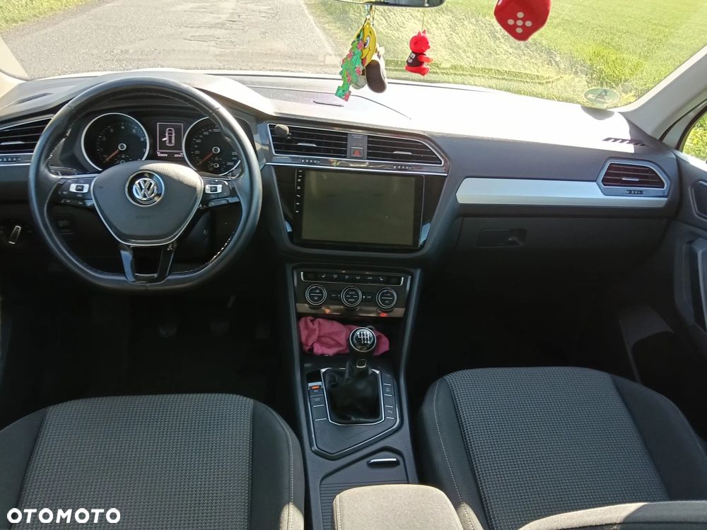 Volkswagen Tiguan 1.4 TSI BMT Comfortline - 13