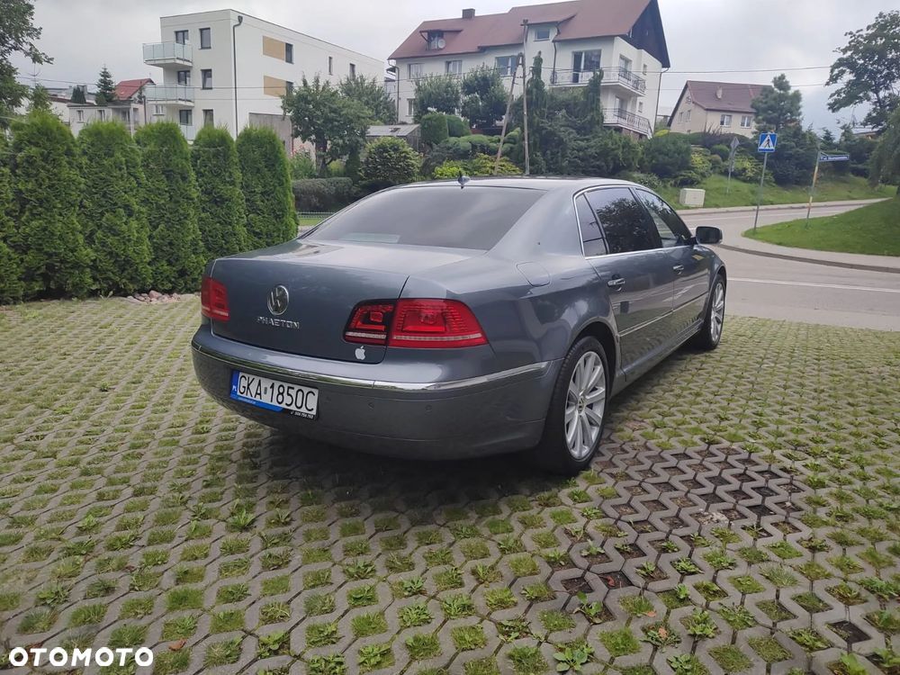 Volkswagen Phaeton - 15