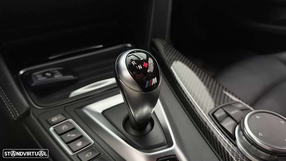 BMW M4 Auto - 28