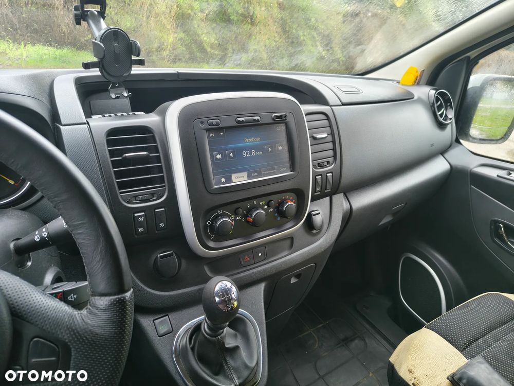 Opel Vivaro - 5