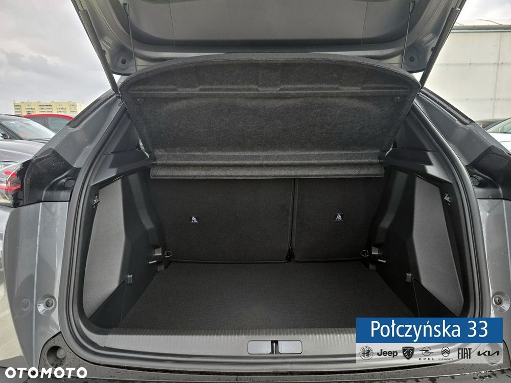 Peugeot 2008 - 8