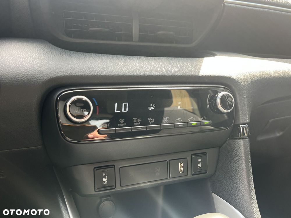 Toyota Yaris Hybrid 1.5 Comfort - 16