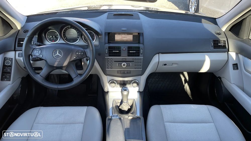 Mercedes-Benz C 220 CDi Avantgarde BlueEfficiency - 11