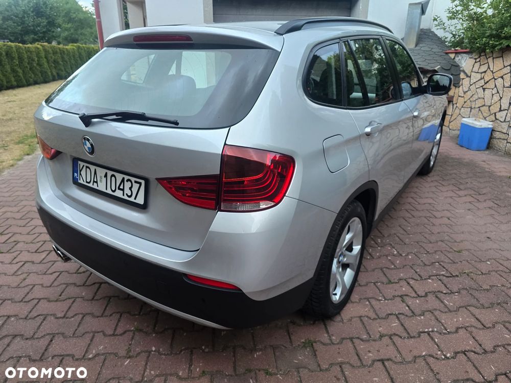 BMW X1 sDrive20i xLine - 11