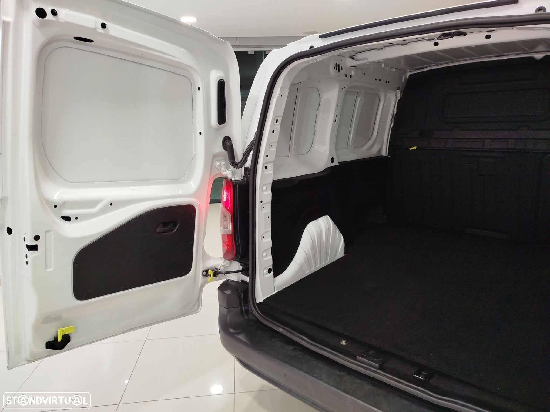 Citroën Berlingo 1.5 BlueHDi M Feel - 13