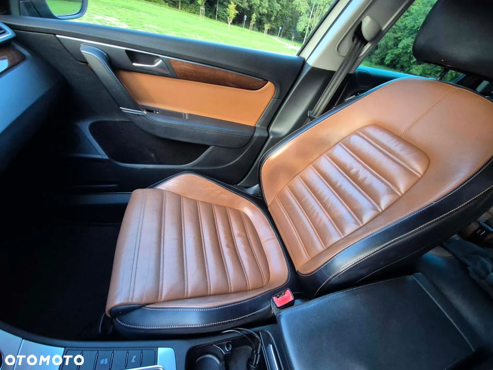 Volkswagen Passat - 6