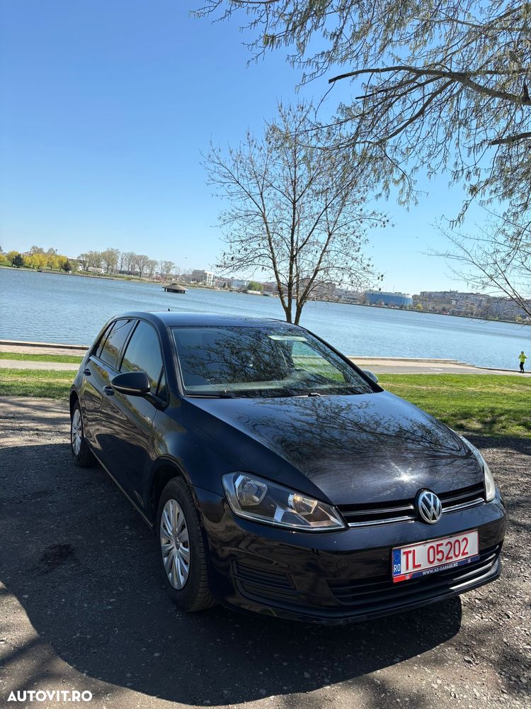 Volkswagen Golf 1.6 TDI DPF Comfortline - 1