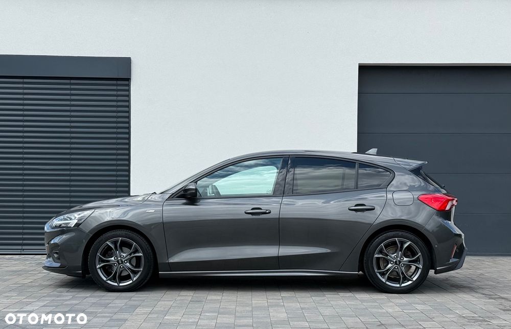 Ford Focus 1.0 EcoBoost Hybrid ST-LINE DESIGN - 4