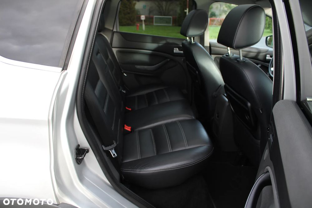 Ford Kuga 2.0 TDCi 4x4 Titanium - 21