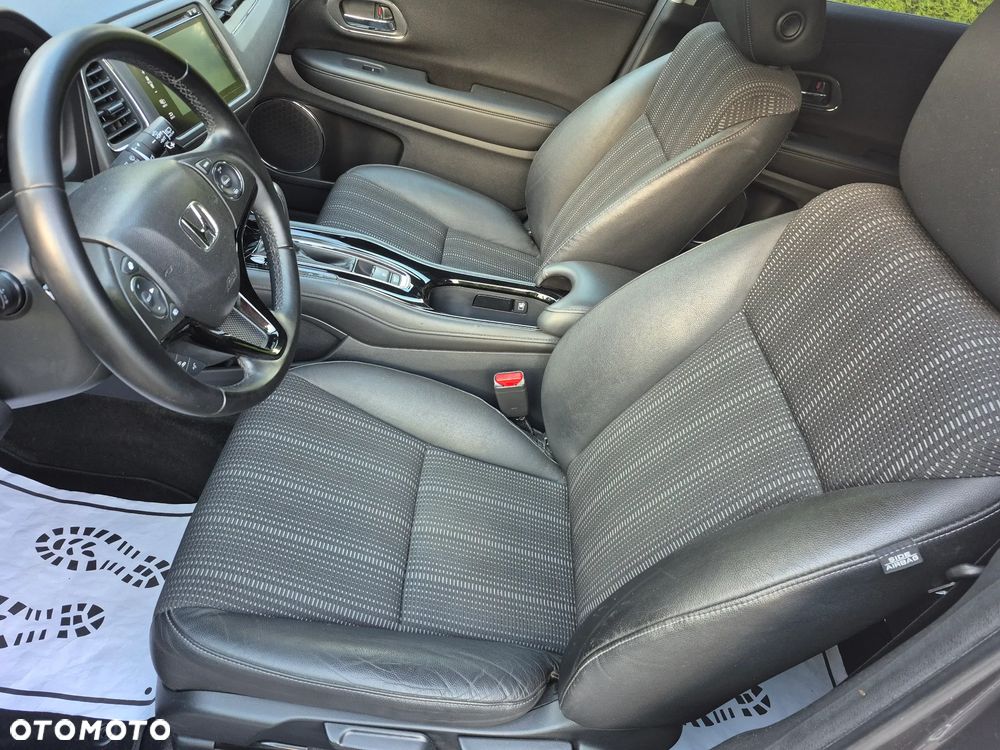 Honda HR-V 1.5 i-VTEC CVT Executive - 19