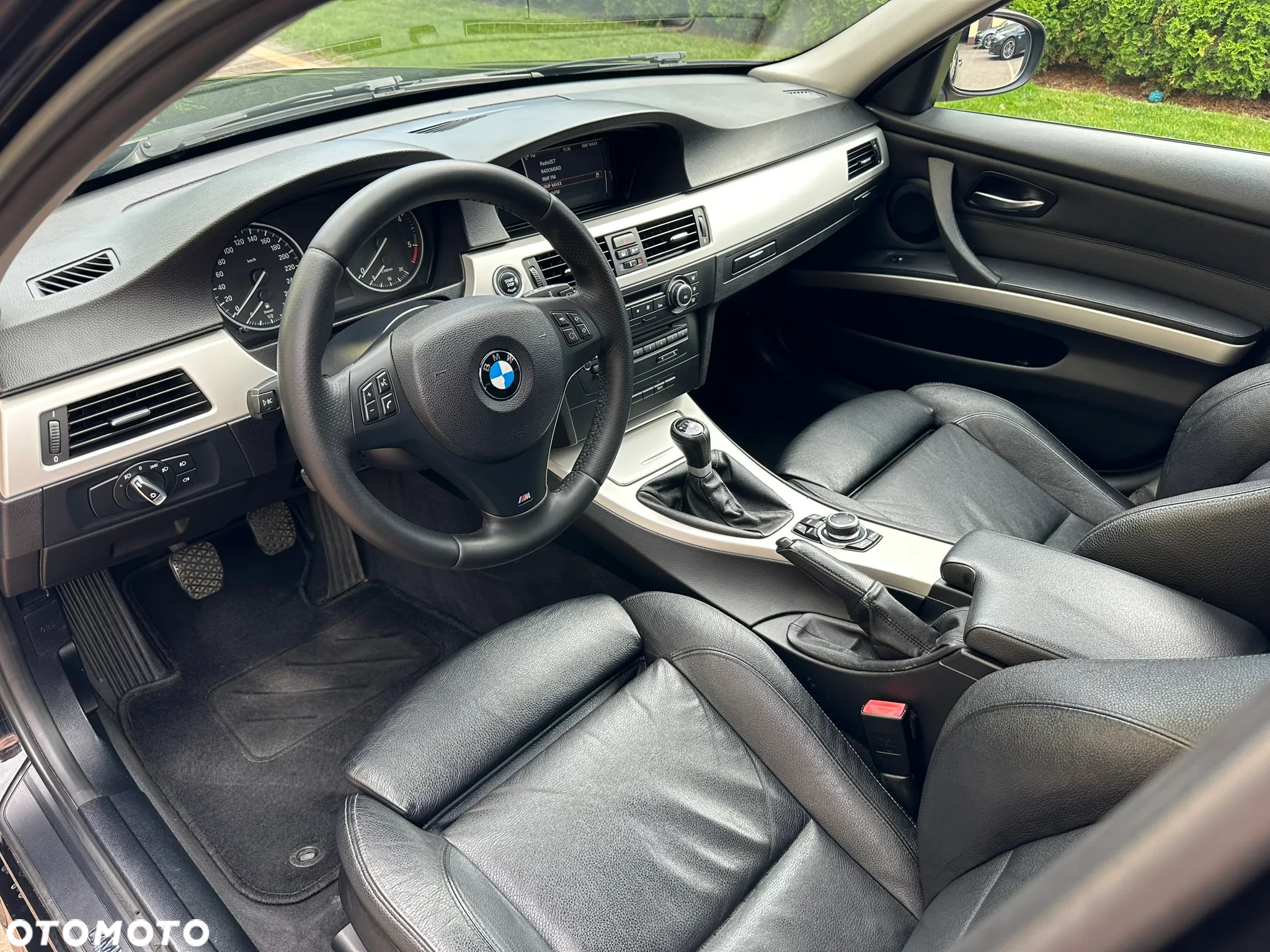 BMW Seria 3 320d DPF Touring - 19