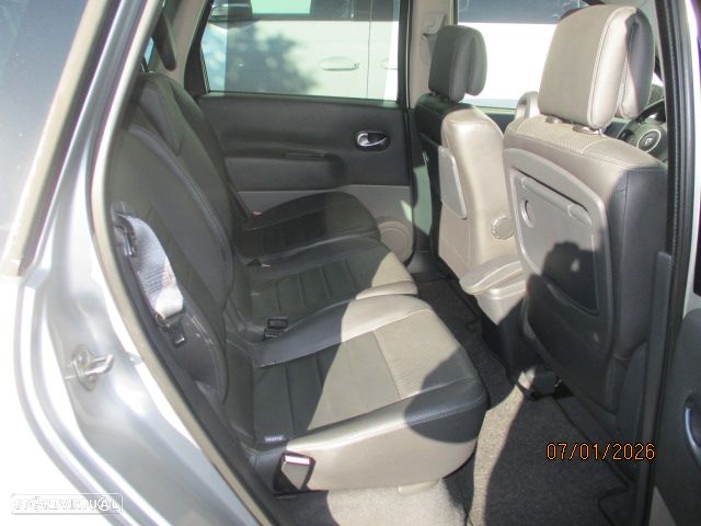 Renault Scénic 1.5 dCi Dynamique S - 7