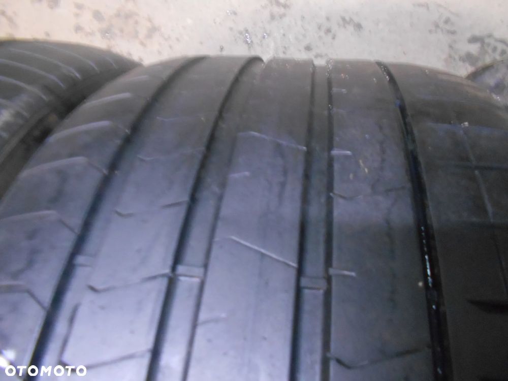 OPONY 315/35R21 PIRELLI PZERO RSC DOT 2122 6MM - 4