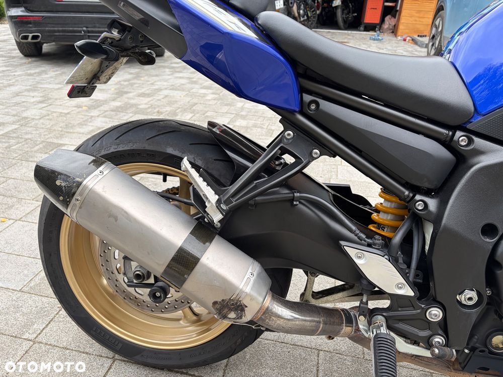 Yamaha FZ8 - 17