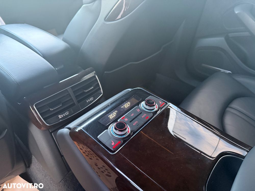 Audi A8 3.0 TDI ultra DPF quattro tiptronic - 10