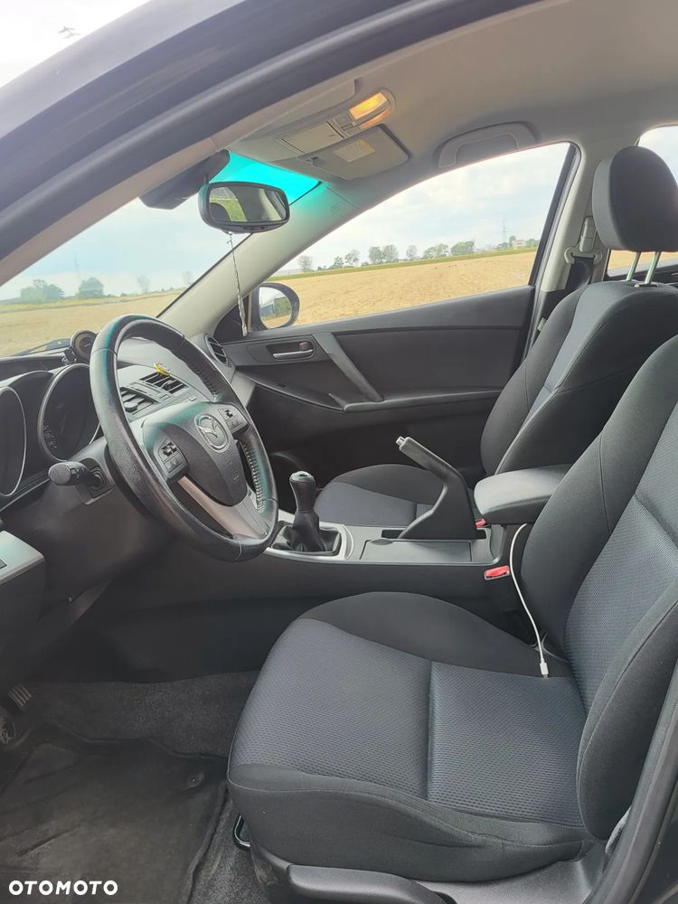 Mazda 3 - 3