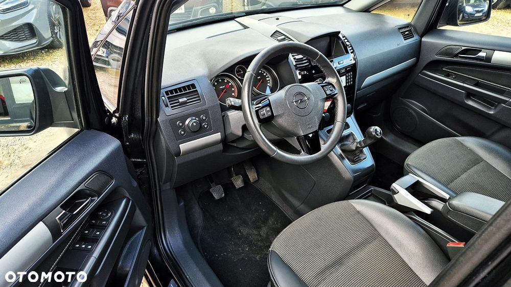 Opel Zafira 2010