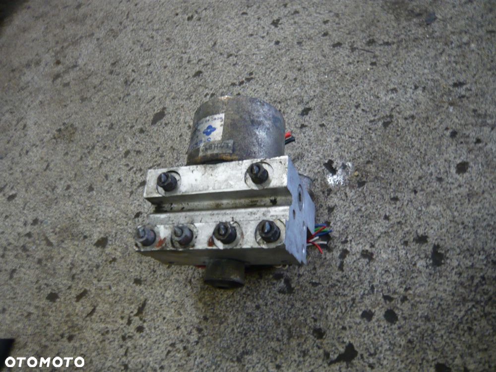 pompa hamulcowa abs bc4c437a0 mazda 323 - 1