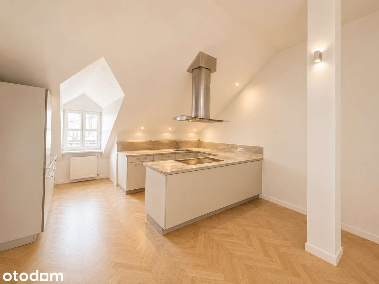 2-Bedroom Apartment near the Old Town | Elavator