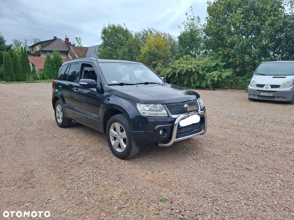 Suzuki Grand Vitara 2.4 De Luxe - 4
