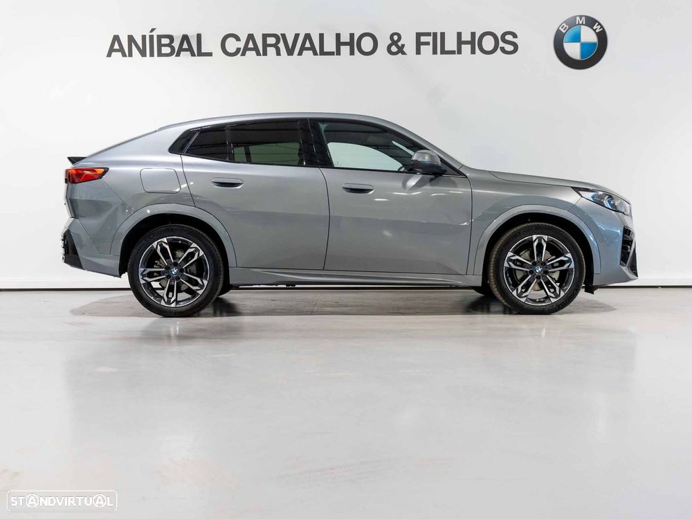 BMW X2 18 d sDrive Auto Pack M - 3
