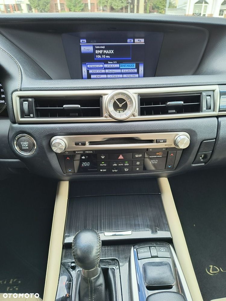 Lexus GS - 31