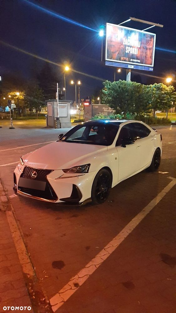 Lexus IS 200t F Sport - 14