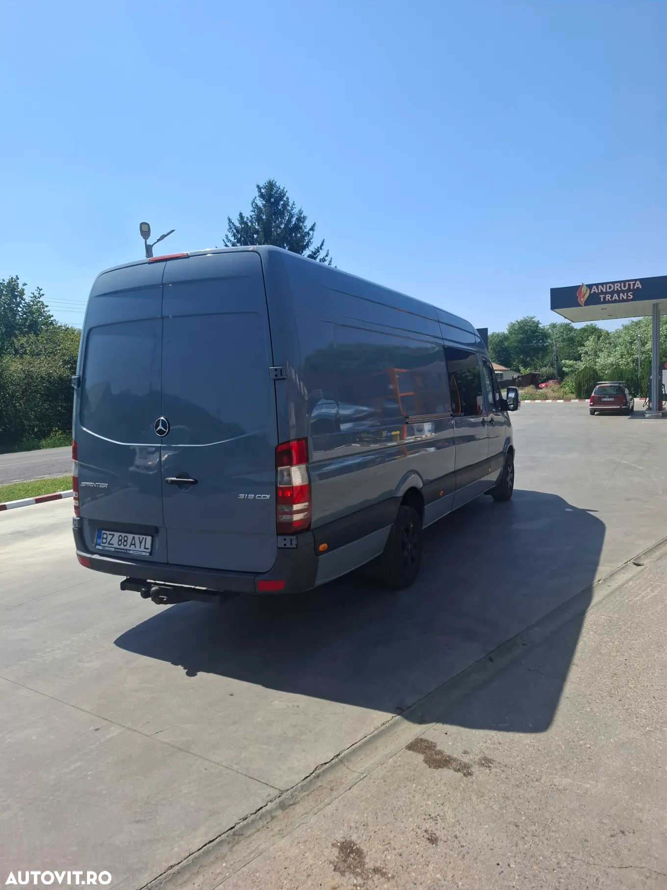 Mercedes-Benz Sprinter - 7