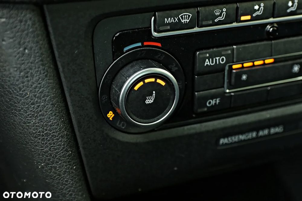 Volkswagen Golf 1.2 TSI Style - 36