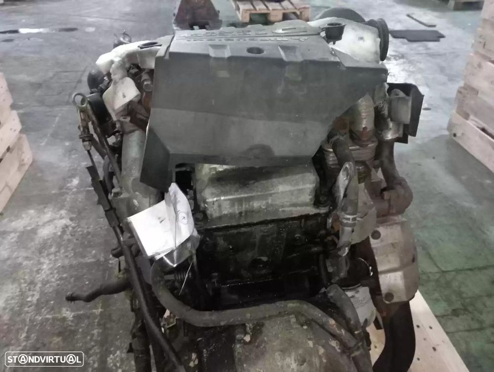 MOTOR COMPLETO MITSUBISHI MONTERO III 2004 -4M41T - 3