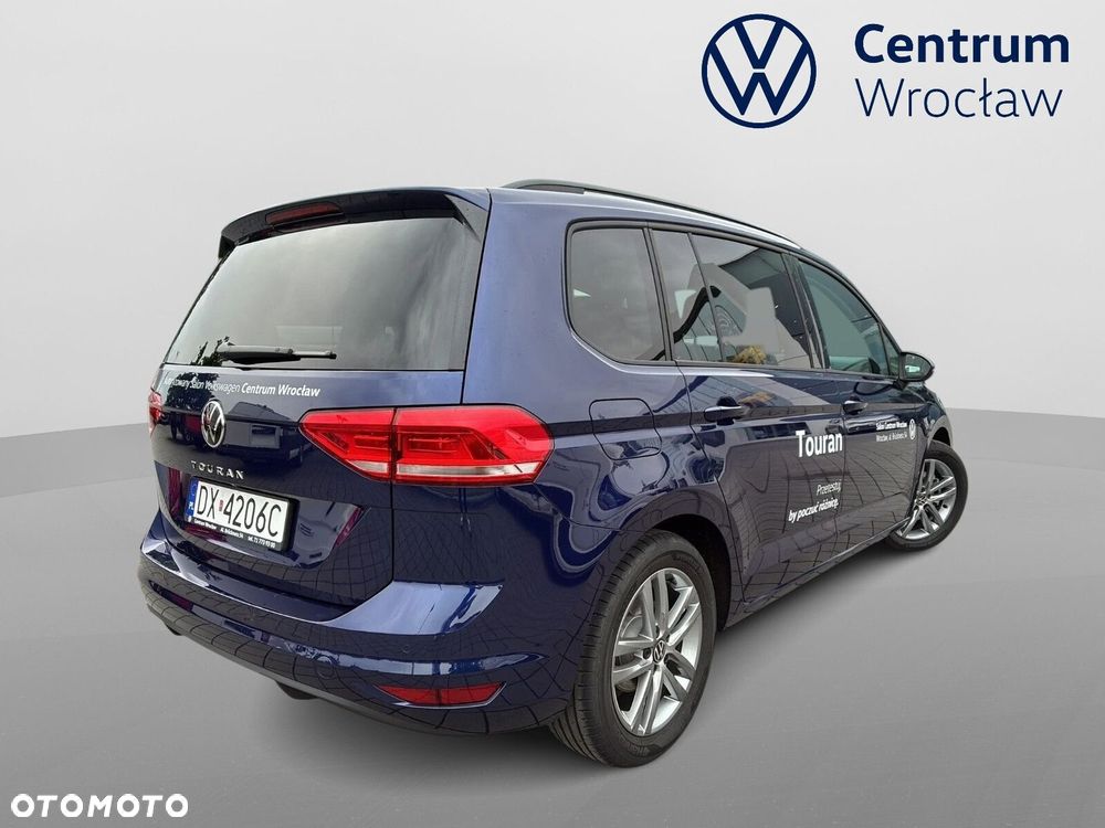 Volkswagen Touran - 3