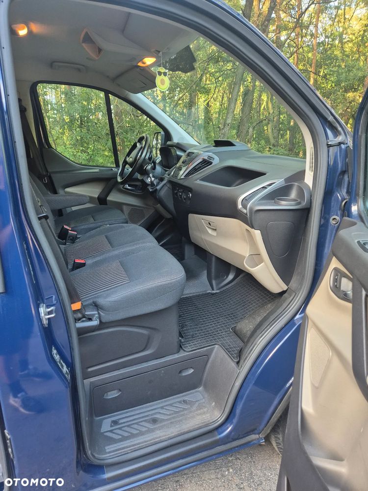 Ford Transit Custom - 8