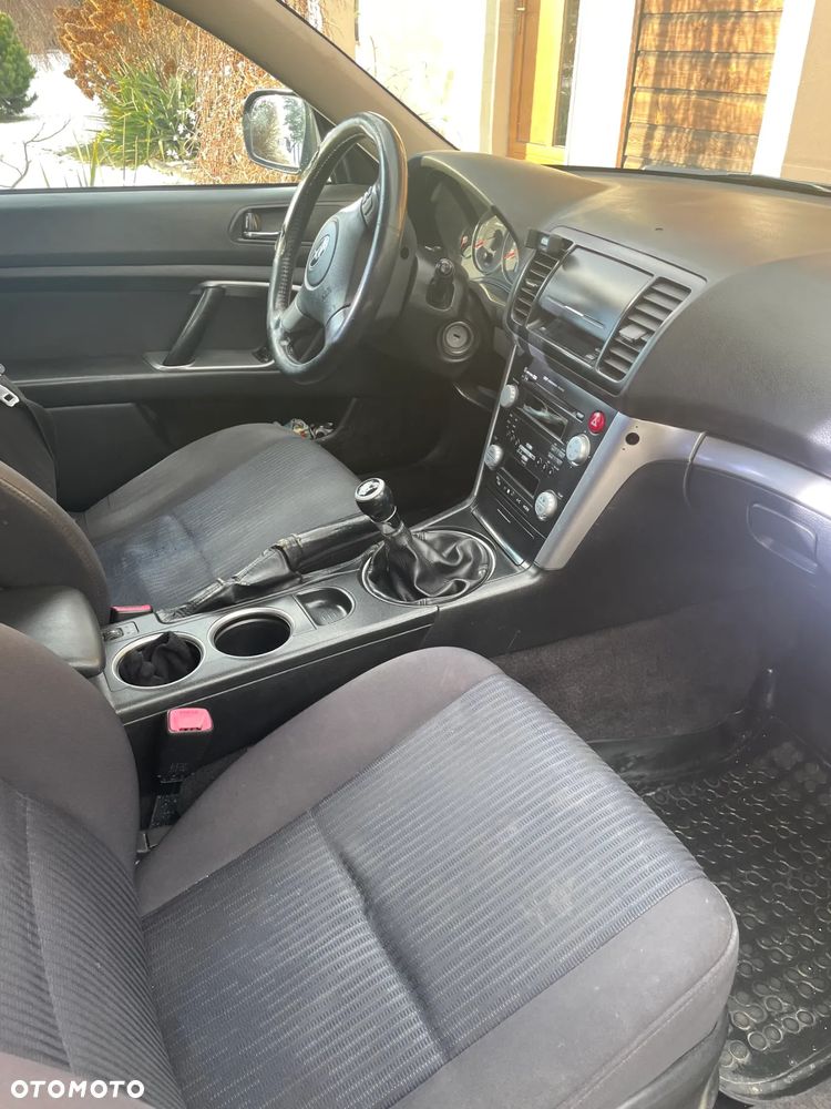 Subaru Outback 2.0D RA TRE - 8