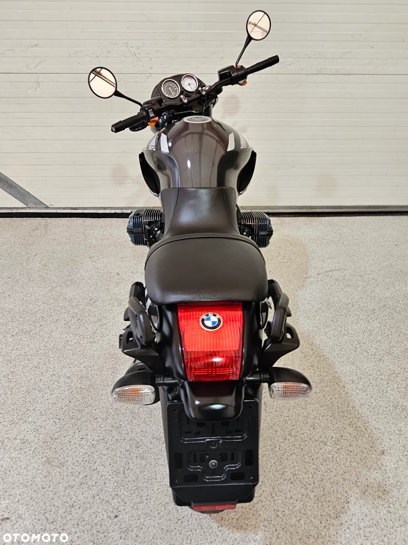 BMW R - 24