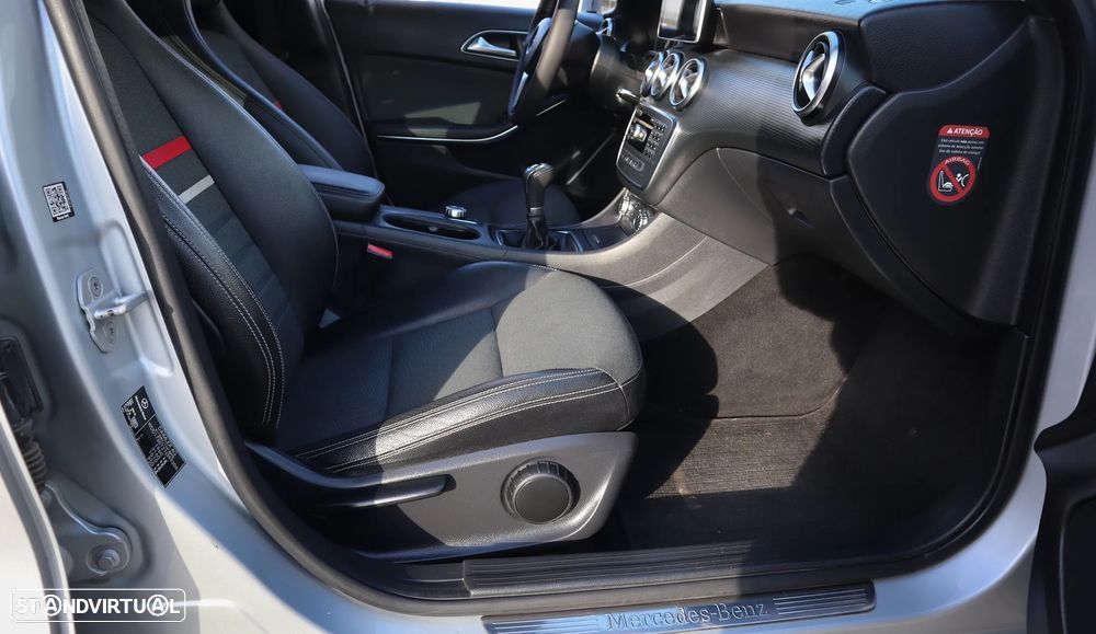 Mercedes-Benz A 180 CDI BlueEFFICIENCY - 22