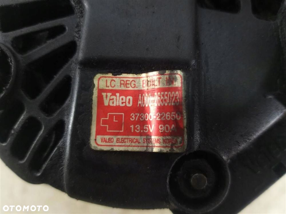 Alternator Hyundai TUSCON ELATRA Getz 02-11 1.4 VALEO 37300-22650 90A - 6