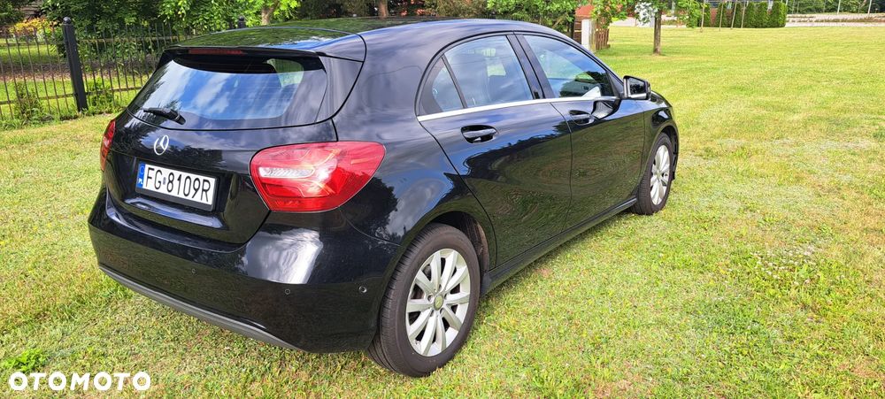 Mercedes-Benz Klasa A 180 (BlueEFFICIENCY) 7G-DCT - 3